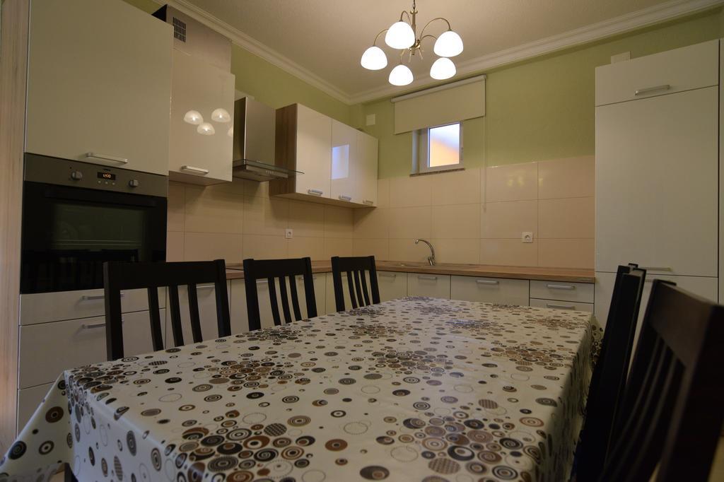 Apartments Batarilo Биоград-на-Мору Экстерьер фото